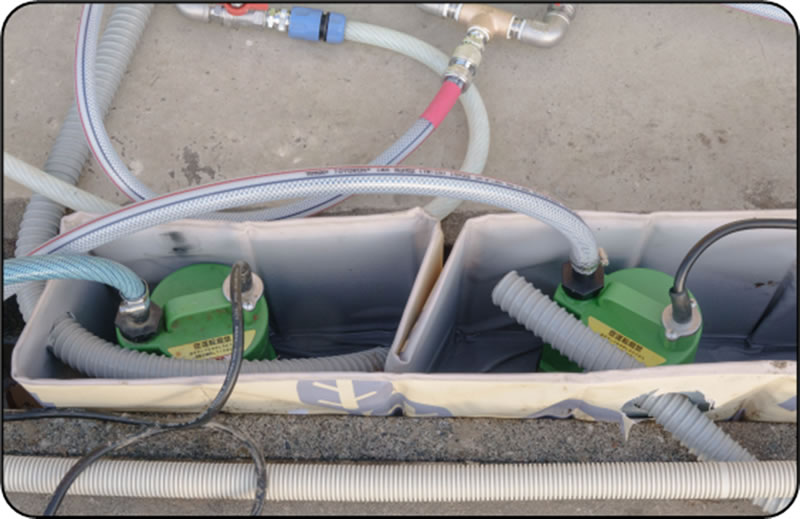 シャワーの排水はペット用プールに貯水、水中ポンプで吸い上げて排水用タンクへ
